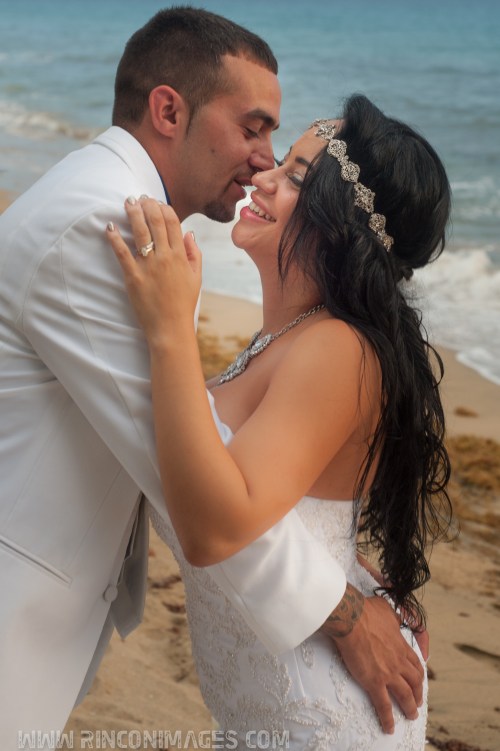 Bride and groom after their ceremony on the beach in Rincon, Puerto Rico. - Wedding photographer puerto rico
